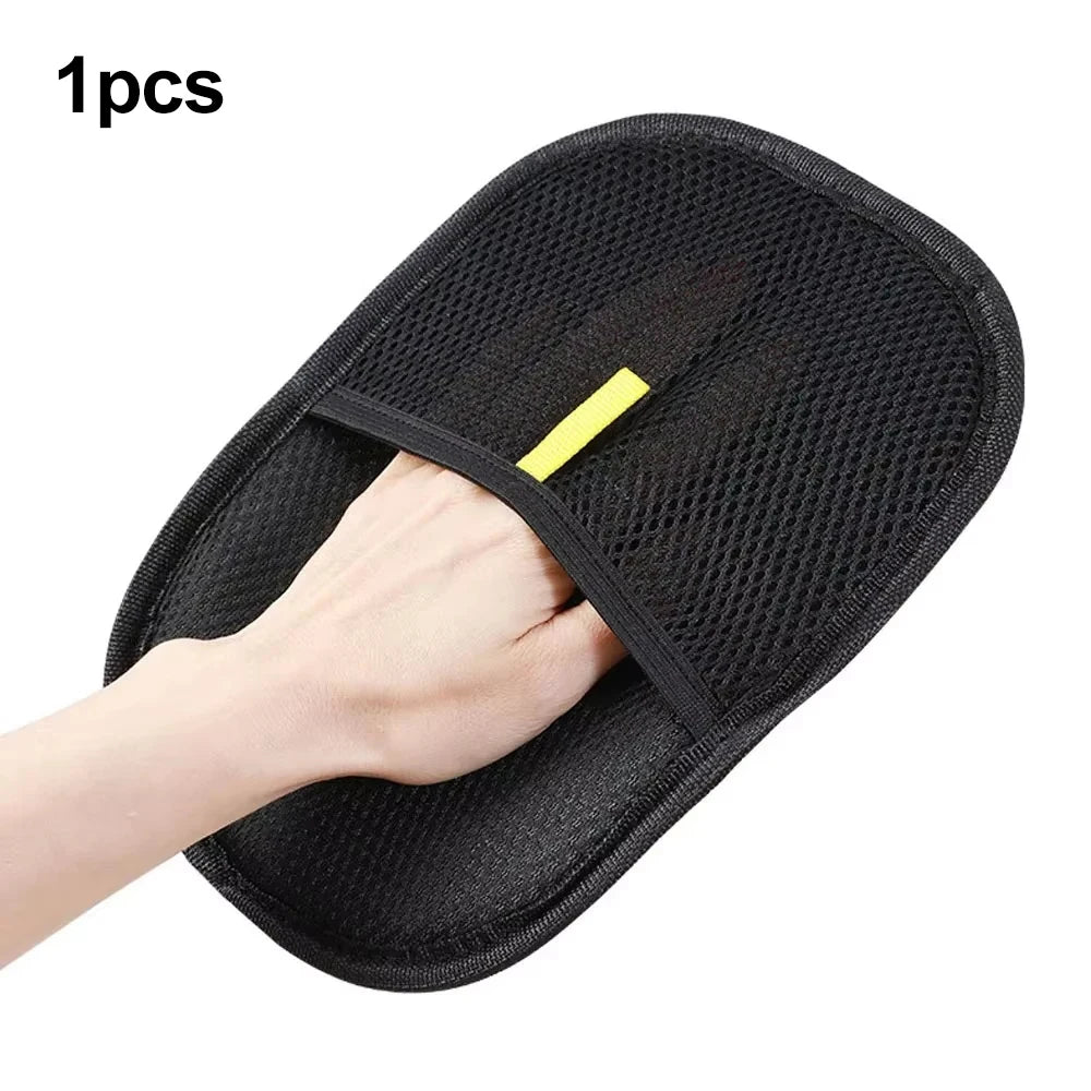 Furzori FurSwipe reusable grooming gloves - product detail